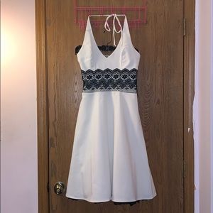 !NEW! White Formal Mid-length Dress 🤍